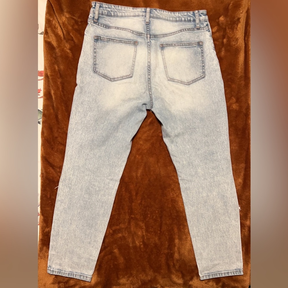 Size 13 no boundaries boyfriend jeans